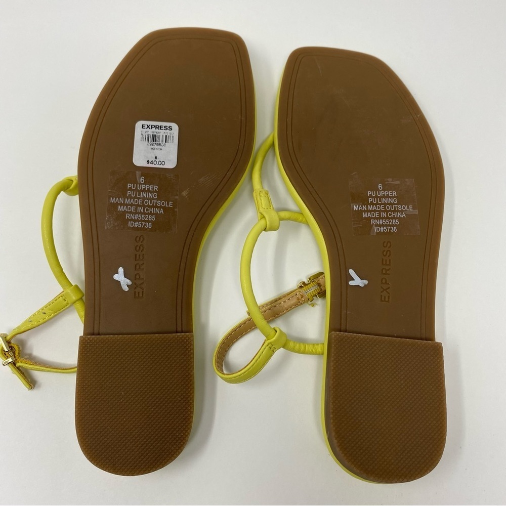 Express Simple T-Strap Sandal - Picture 5 of 5